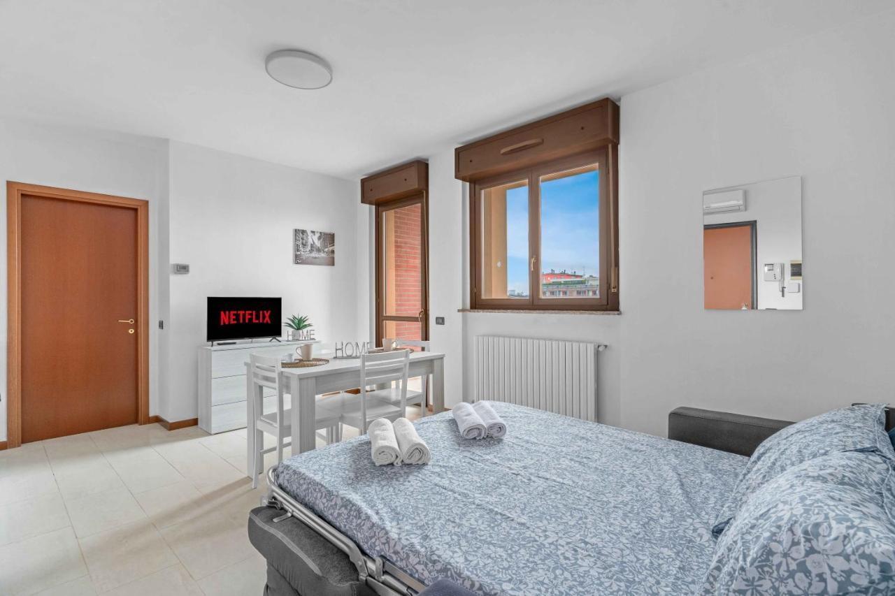Ar 73 Loreto 2 Minutes From The Metro Mailand Exterior foto